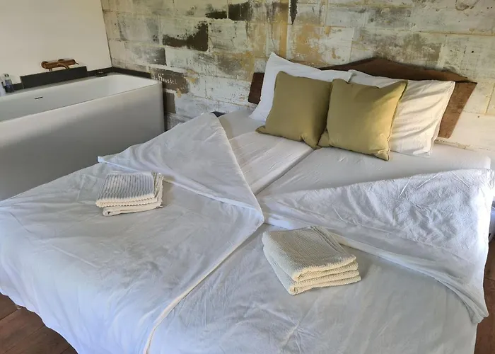 Daire 'de Mergelheuvel', Zuid-limburg *